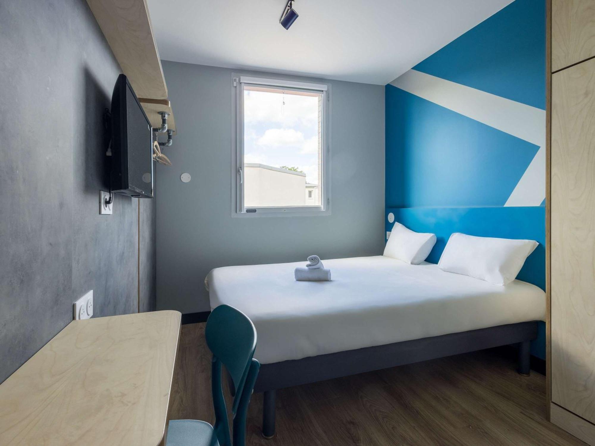 ibis budget Nanterre La Defense Buitenkant foto