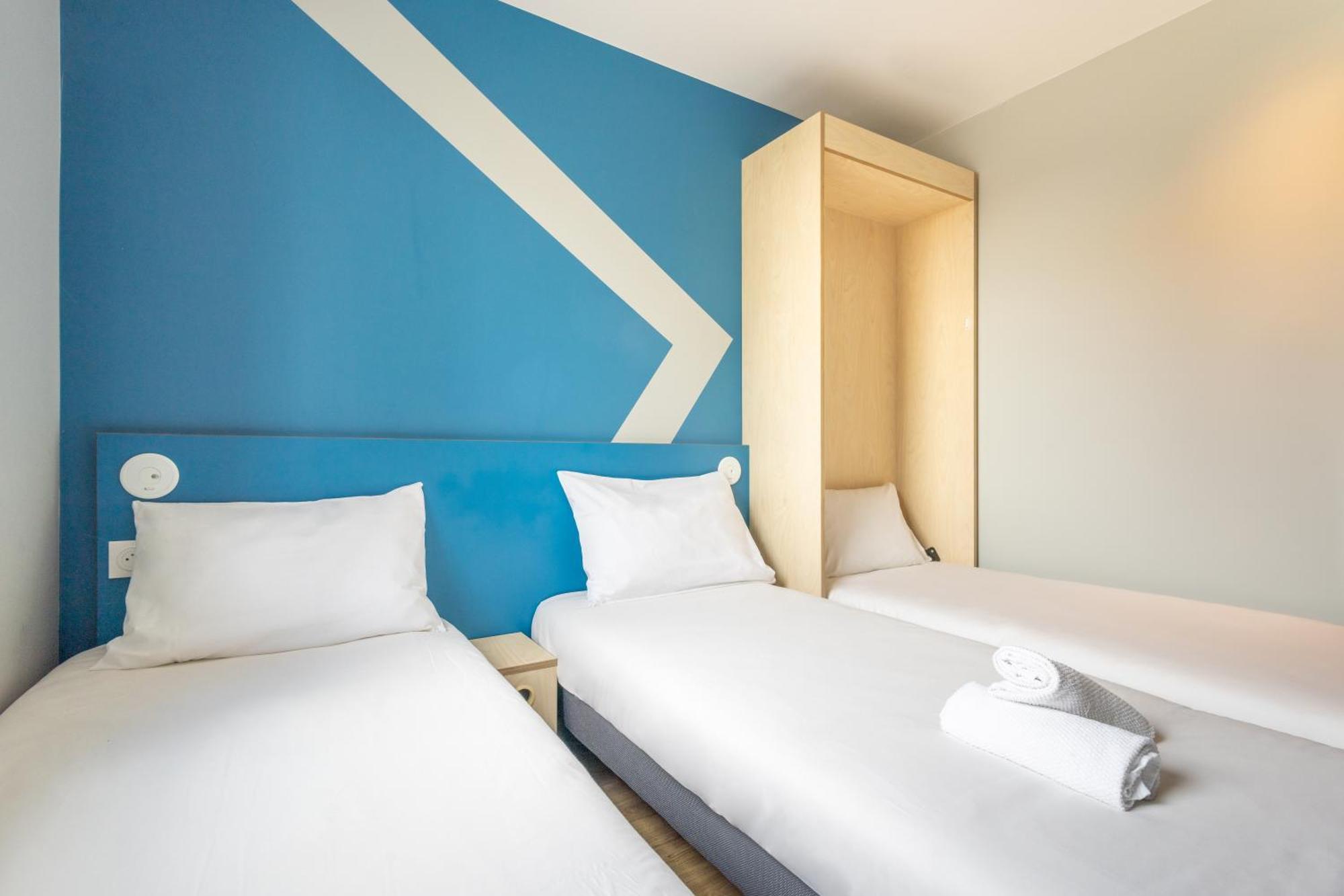 ibis budget Nanterre La Defense Buitenkant foto