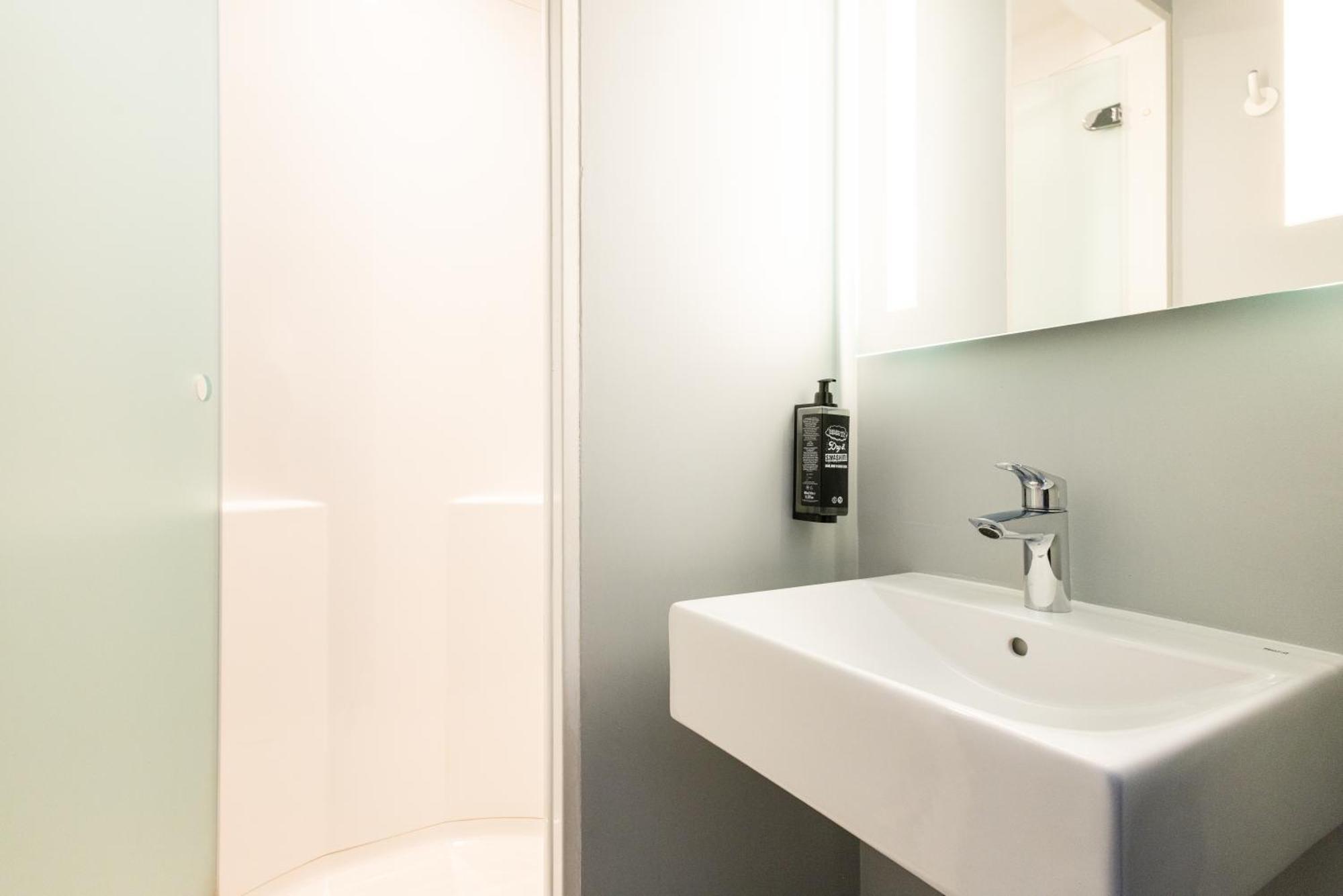 ibis budget Nanterre La Defense Buitenkant foto