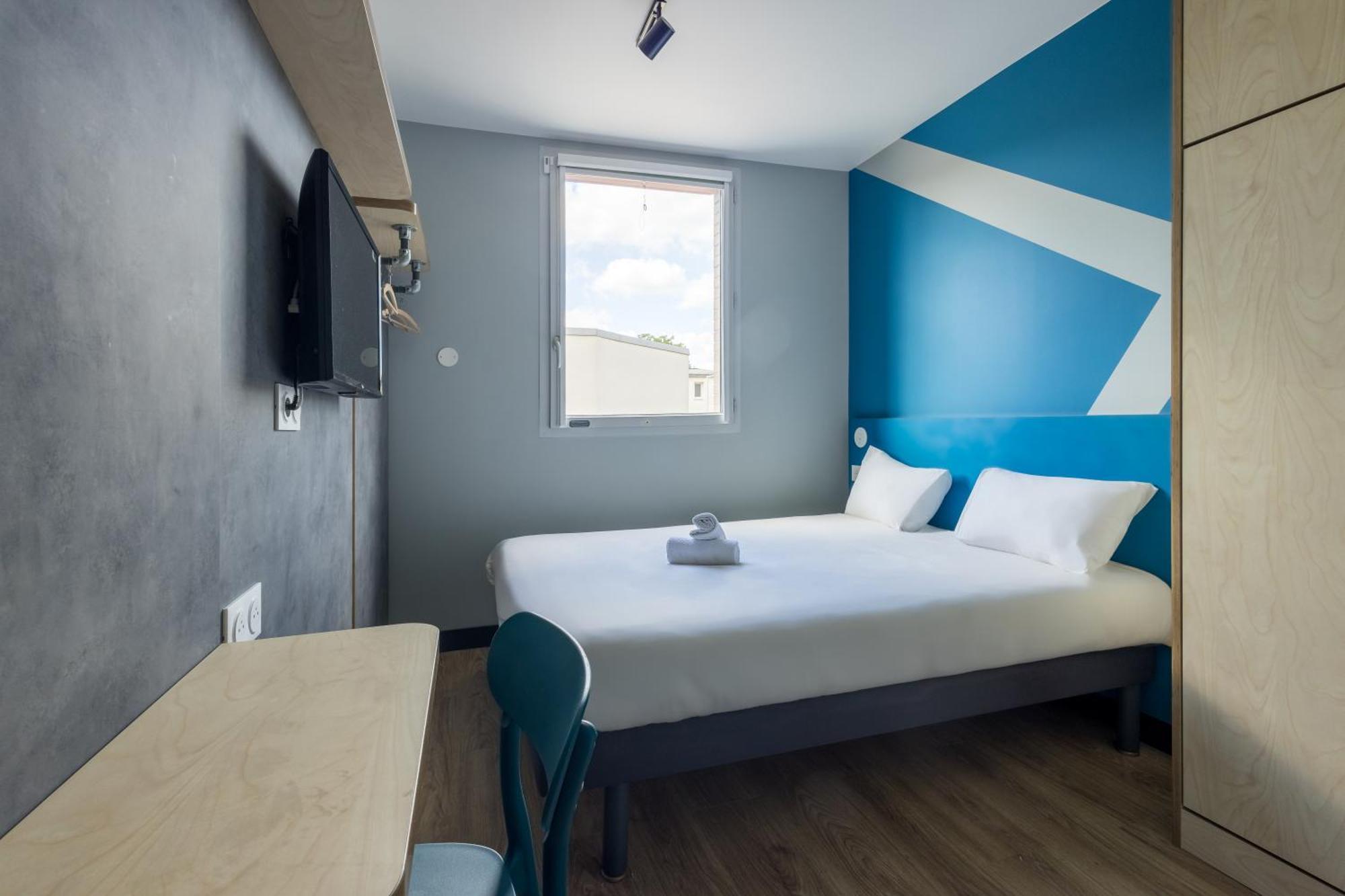 ibis budget Nanterre La Defense Buitenkant foto